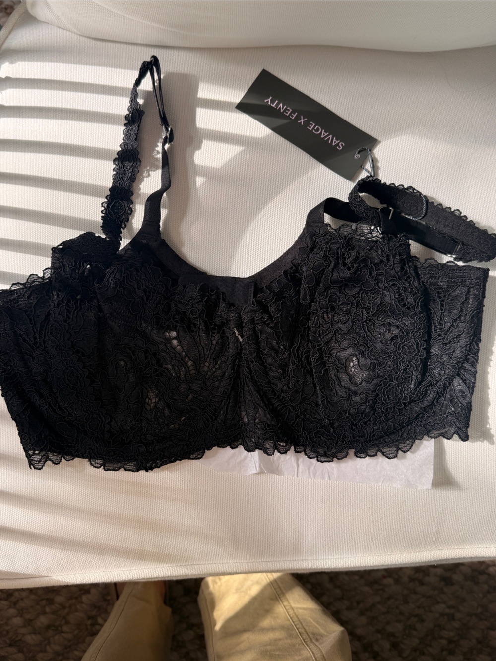 Savage X Fenty Black Lace Bustier-Style Strapless Bra